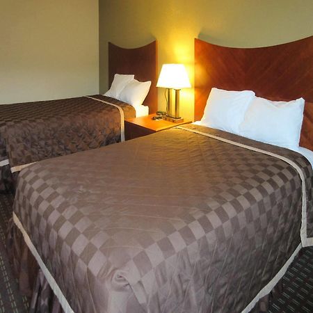 רפיד סיטי Dakota Pines Inn מראה חיצוני תמונה